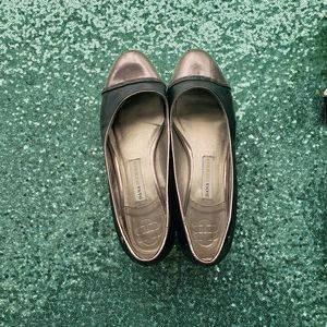 DANA BUCHMAN SHOES SIZE 8 NAVY BLUE METALLIC
